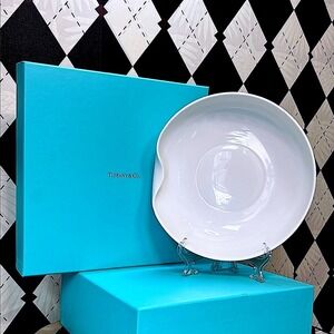 Tiffany & Co. Thumbprint Bowl – 8" Fine China with Original Box